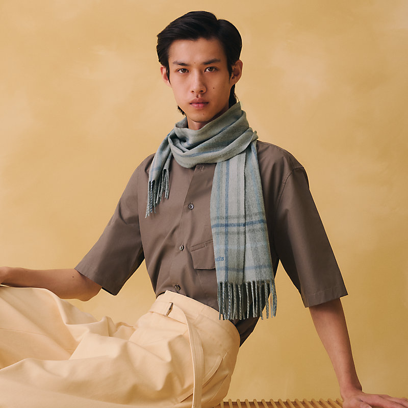 Sweet Love scarf | Hermès USA